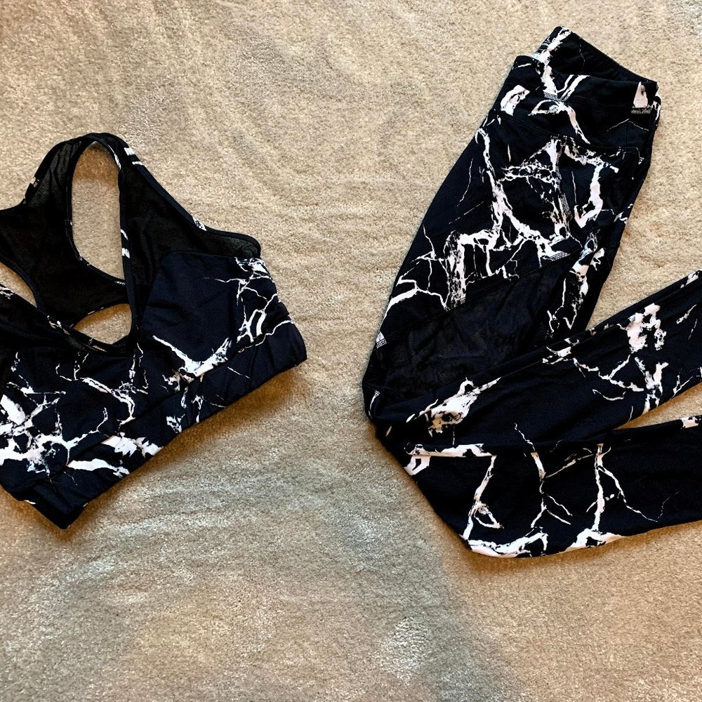 Varley Marble Workout Set - Bra & Legging